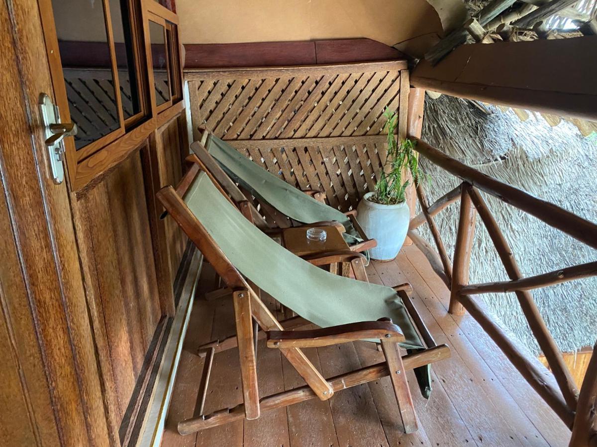 Utulivu Bungalow Nungwi Exterior photo